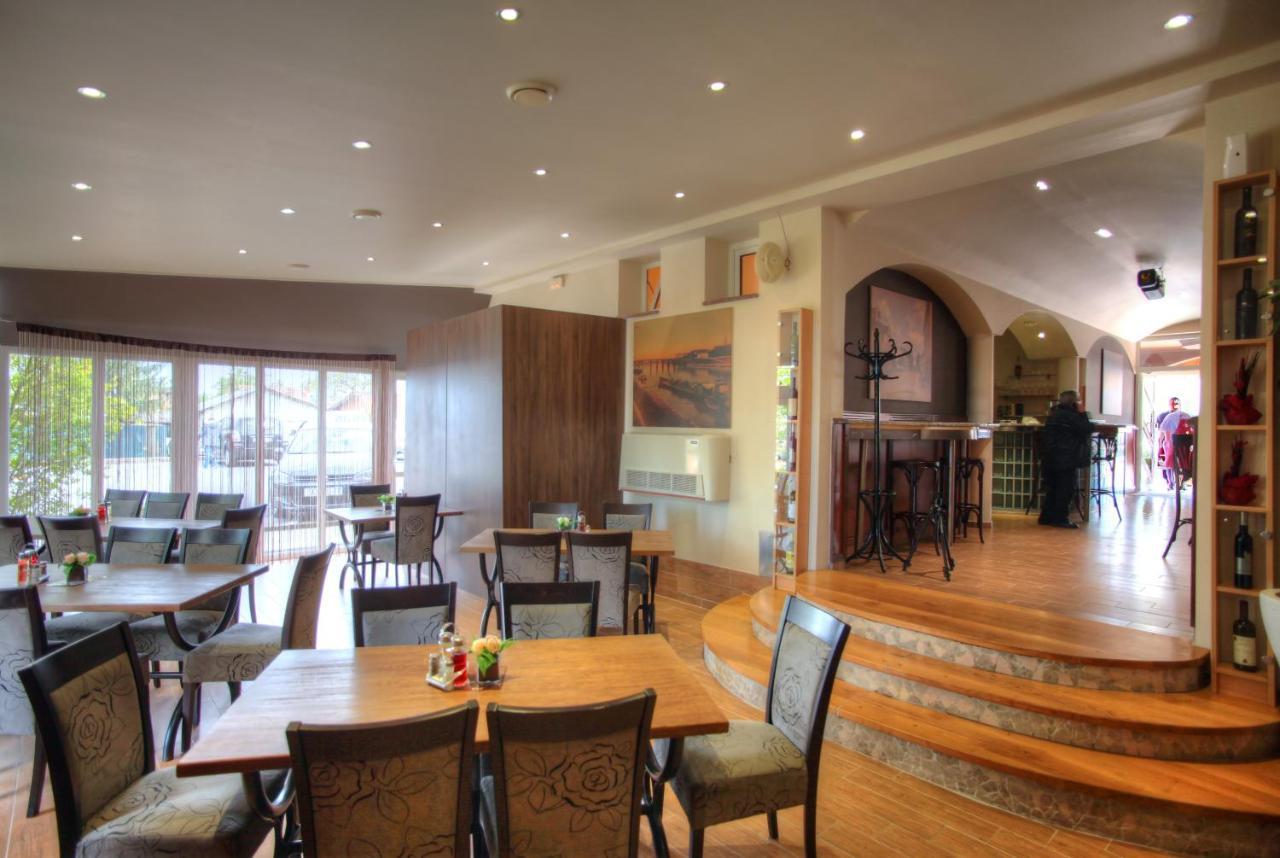 Bokun Apartments II Сисак Экстерьер фото