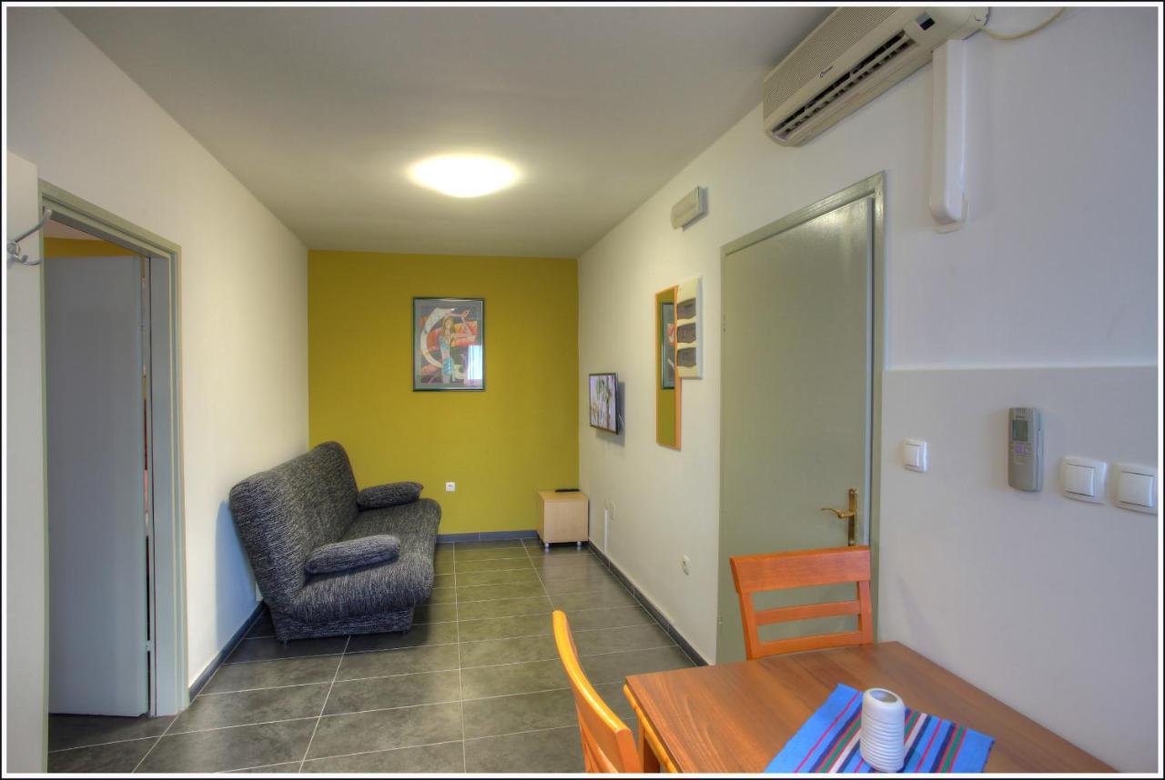 Bokun Apartments II Сисак Экстерьер фото